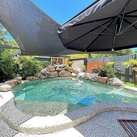 Villa Oasis, In Leafy Whitfield. à Edge Hill Extérieur photo