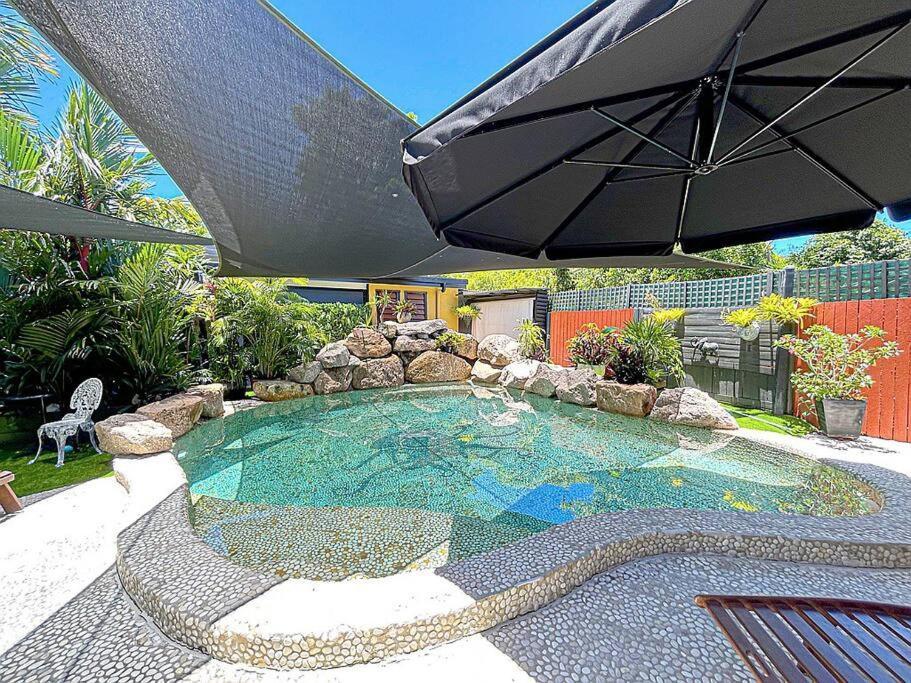 Villa Oasis, In Leafy Whitfield. à Edge Hill Extérieur photo